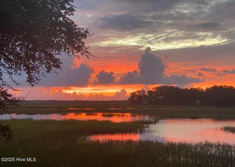 Tiny photo for 7908 E Yacht Drive, Oak Island, NC 28465 (MLS # 100538347)