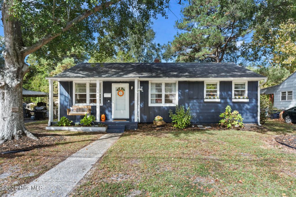 Photo of 113 Bryan Street, Jacksonville, NC 28540 (MLS # 100535338)