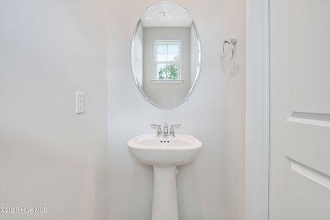 Tiny photo for 264 Red Vineyard Way #Lot 15, Jacksonville, NC 28546 (MLS # 100543176)