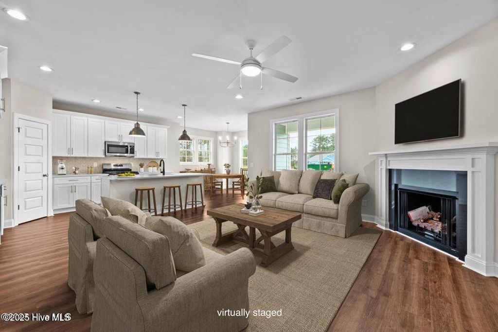 Photo of 2009 Brighton Drive, New Bern, NC 28562 (MLS # 100535527)
