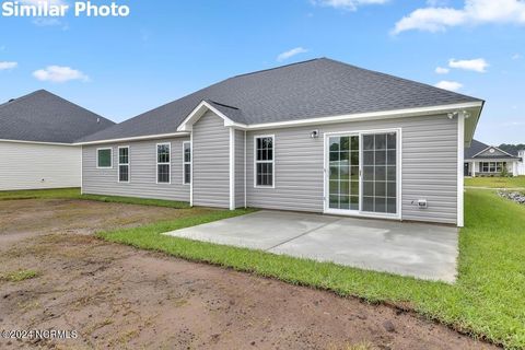 A home in Sneads Ferry