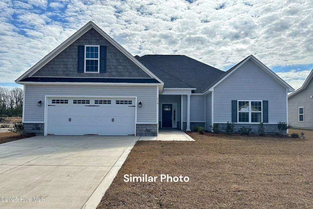 Photo of 616 Blue Falcon Court, Jacksonville, NC 28546 (MLS # 100508325)