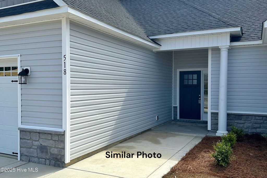 Photo of 616 Blue Falcon Court, Jacksonville, NC 28546 (MLS # 100508325)