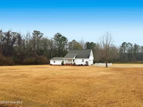 MLS: 100485518