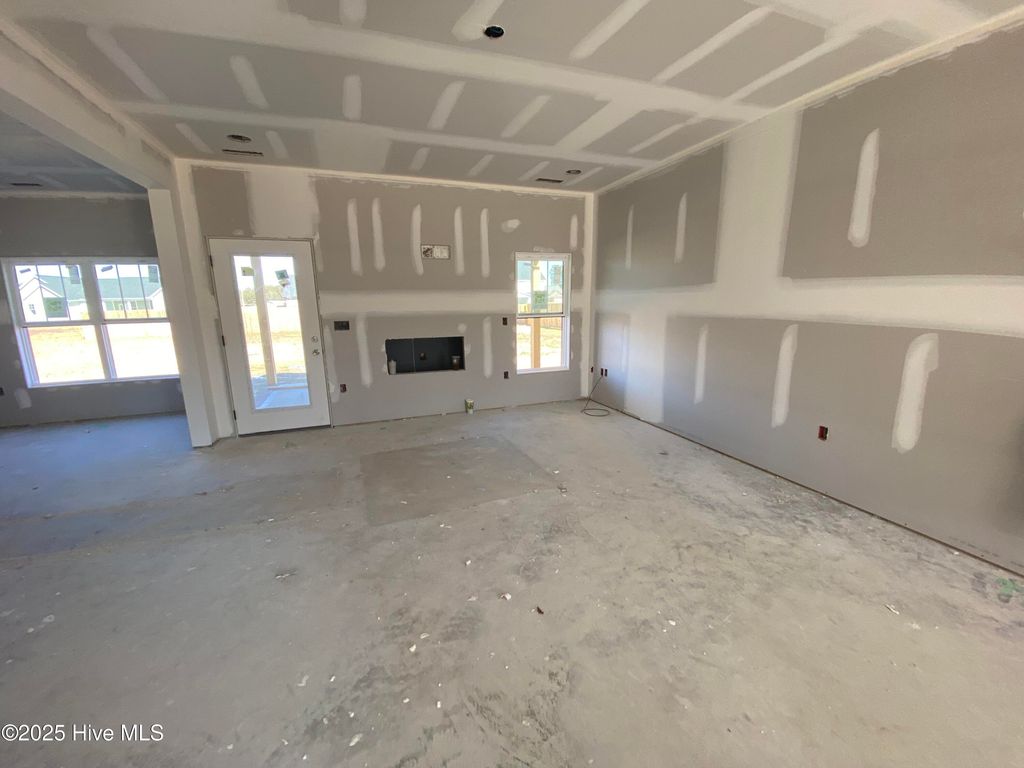 Photo of 209 Rae Drive, Pikeville, NC 27863 (MLS # 100539833)