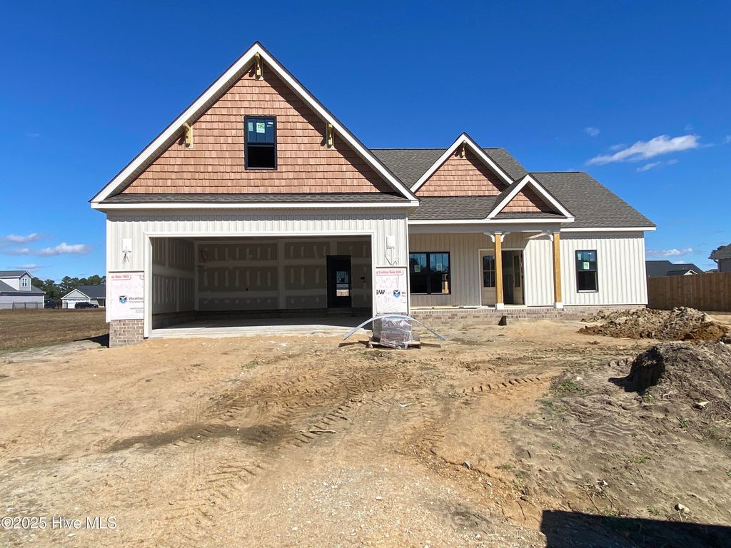 Photo of 209 Rae Drive, Pikeville, NC 27863 (MLS # 100539833)