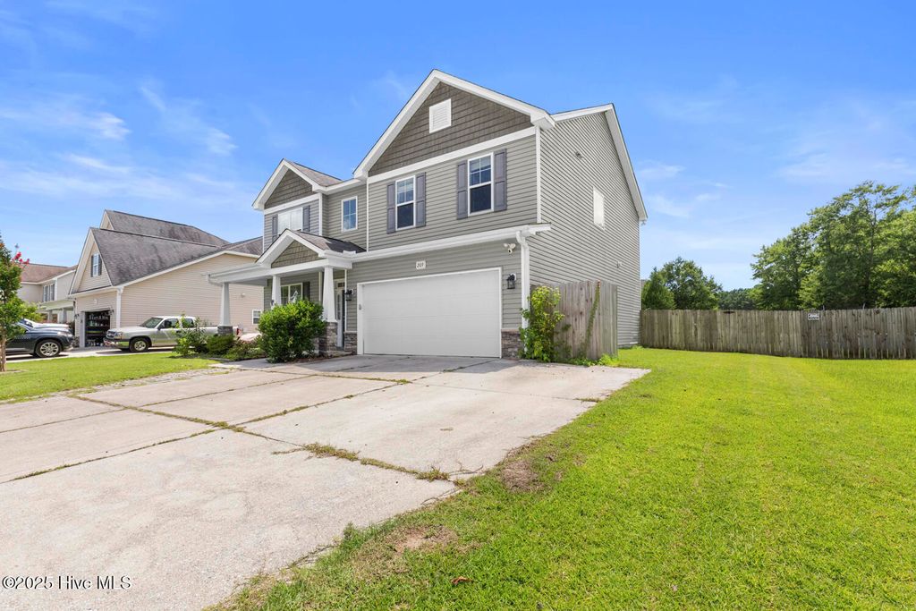 Photo of 209 Merin Height Road, Jacksonville, NC 28546 (MLS # 100506336)
