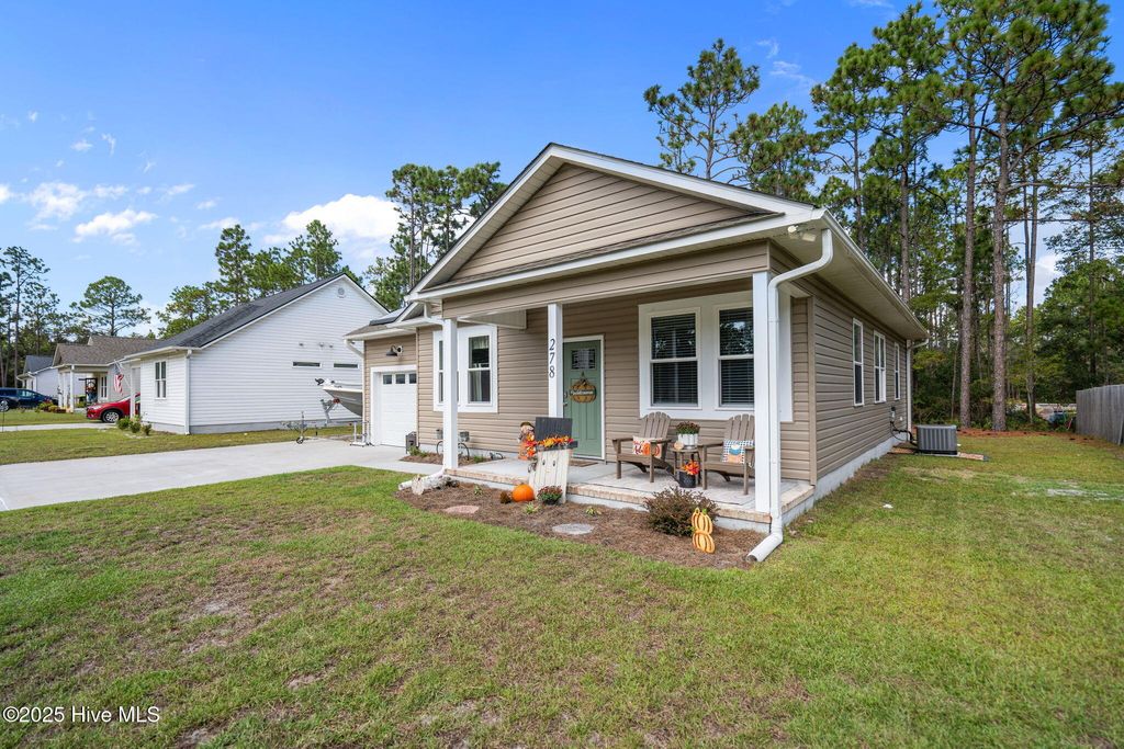 Photo of 278 N Greensboro Road, Southport, NC 28461 (MLS # 100534924)