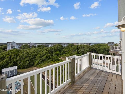 A home in North Topsail Beach