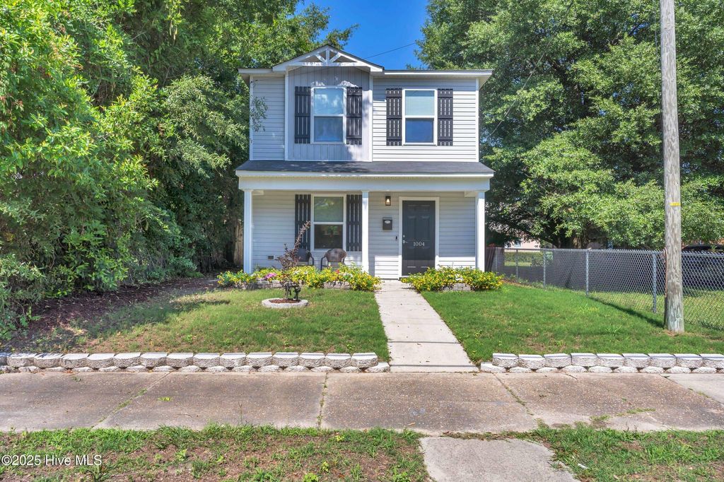 Photo of 1004 S 8th Street, Wilmington, NC 28401 (MLS # 100513203)