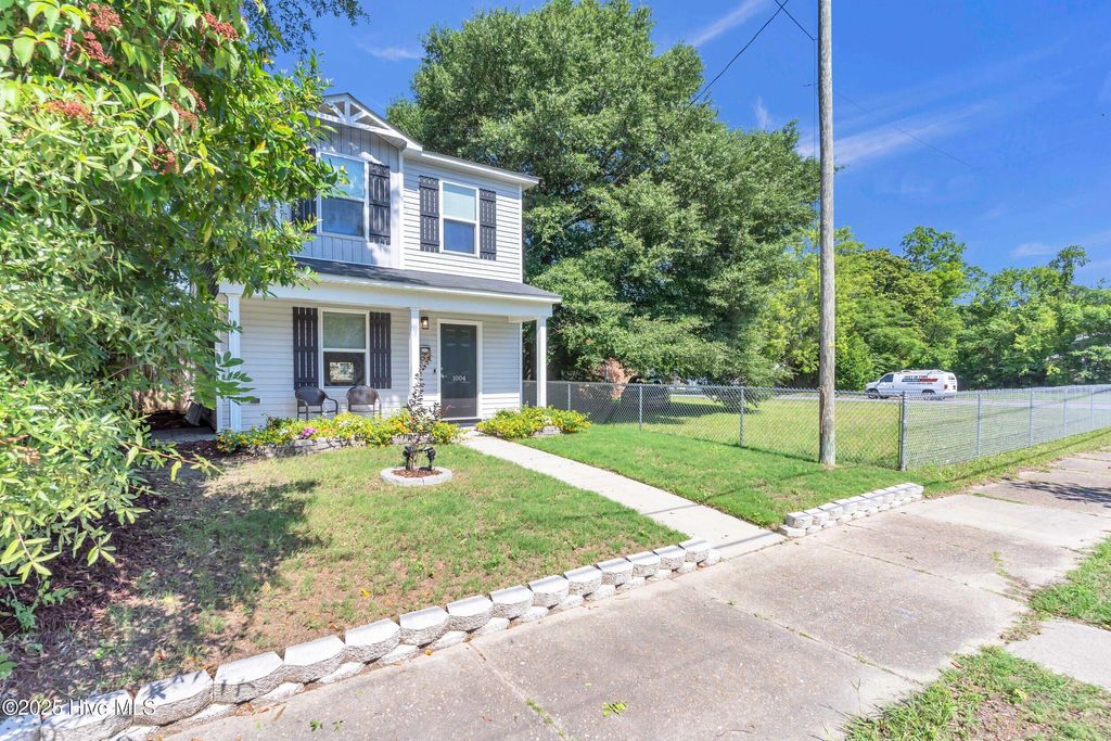 Photo of 1004 S 8th Street, Wilmington, NC 28401 (MLS # 100513203)