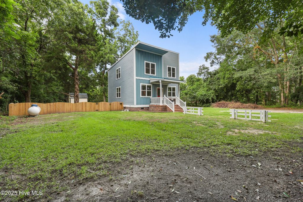 Photo of 1520 Rockhill Road, Castle Hayne, NC 28429 (MLS # 100527178)