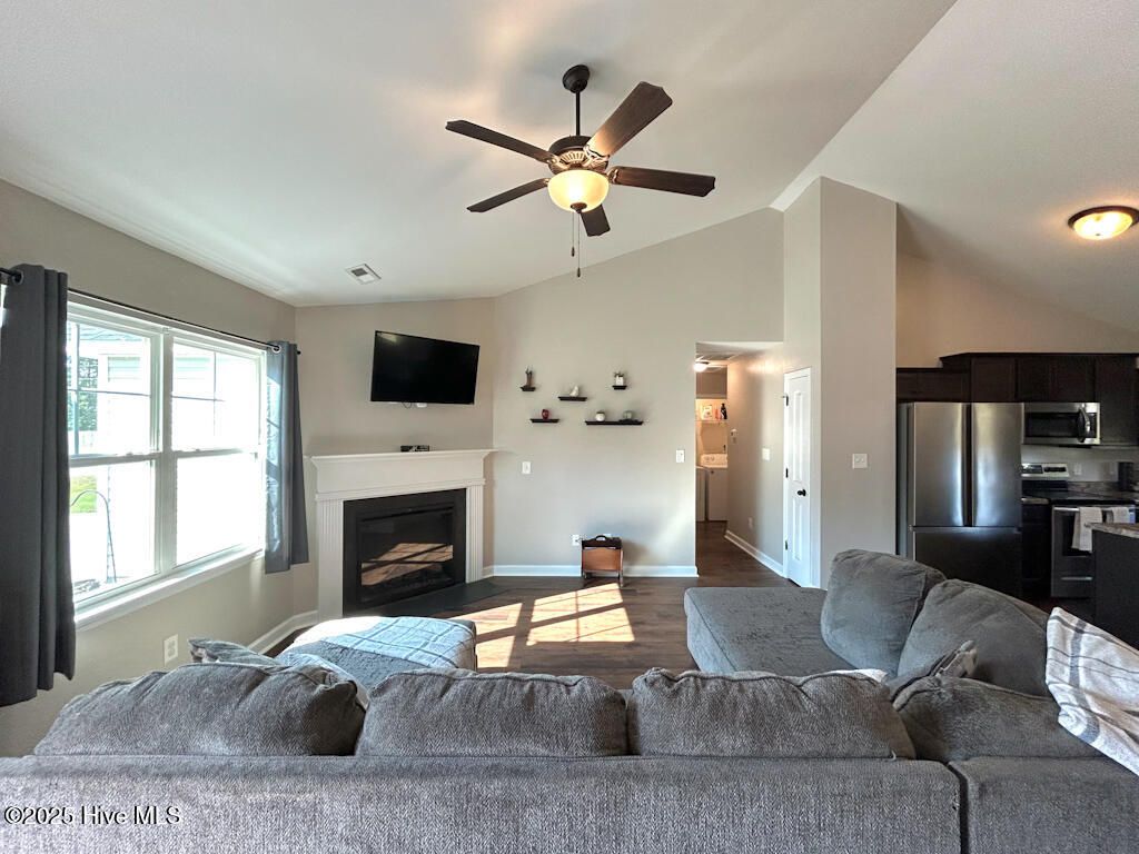 Photo of 206 Westfield Drive, Richlands, NC 28574 (MLS # 100529455)