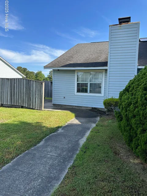 103 Witten Cir Unit A, Havelock, NC 28532 - #: 100503805