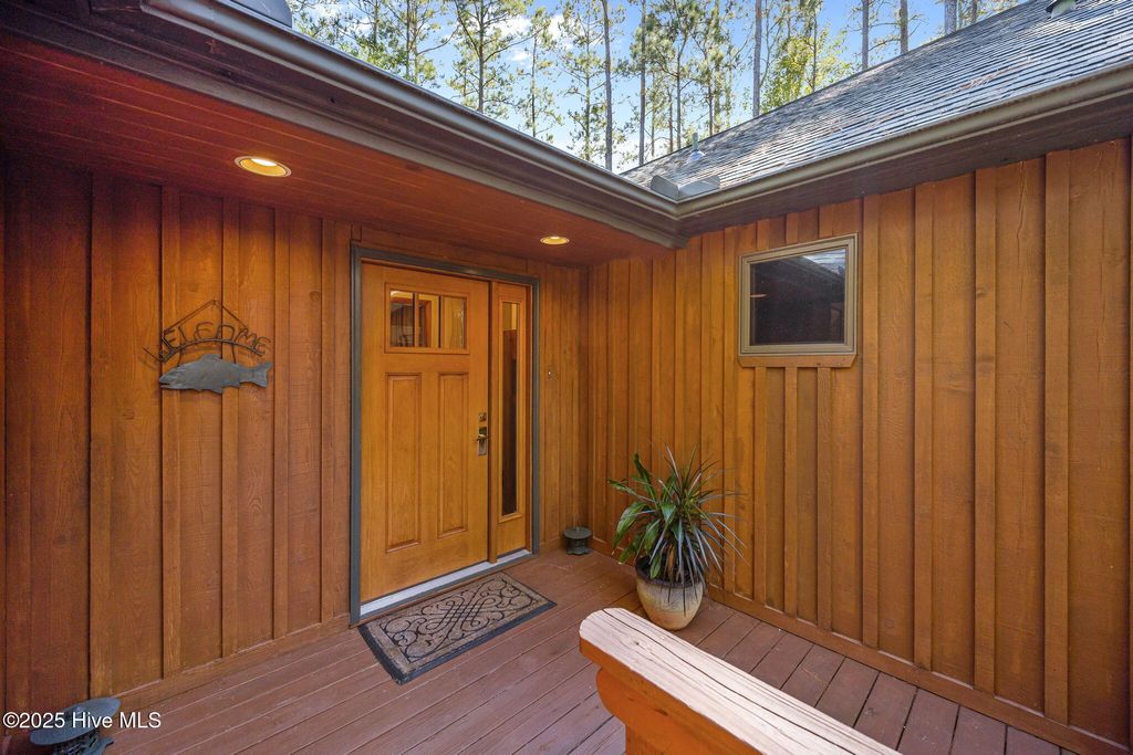 Photo of 64 Leeward Lane, Oriental, NC 28571 (MLS # 100535473)