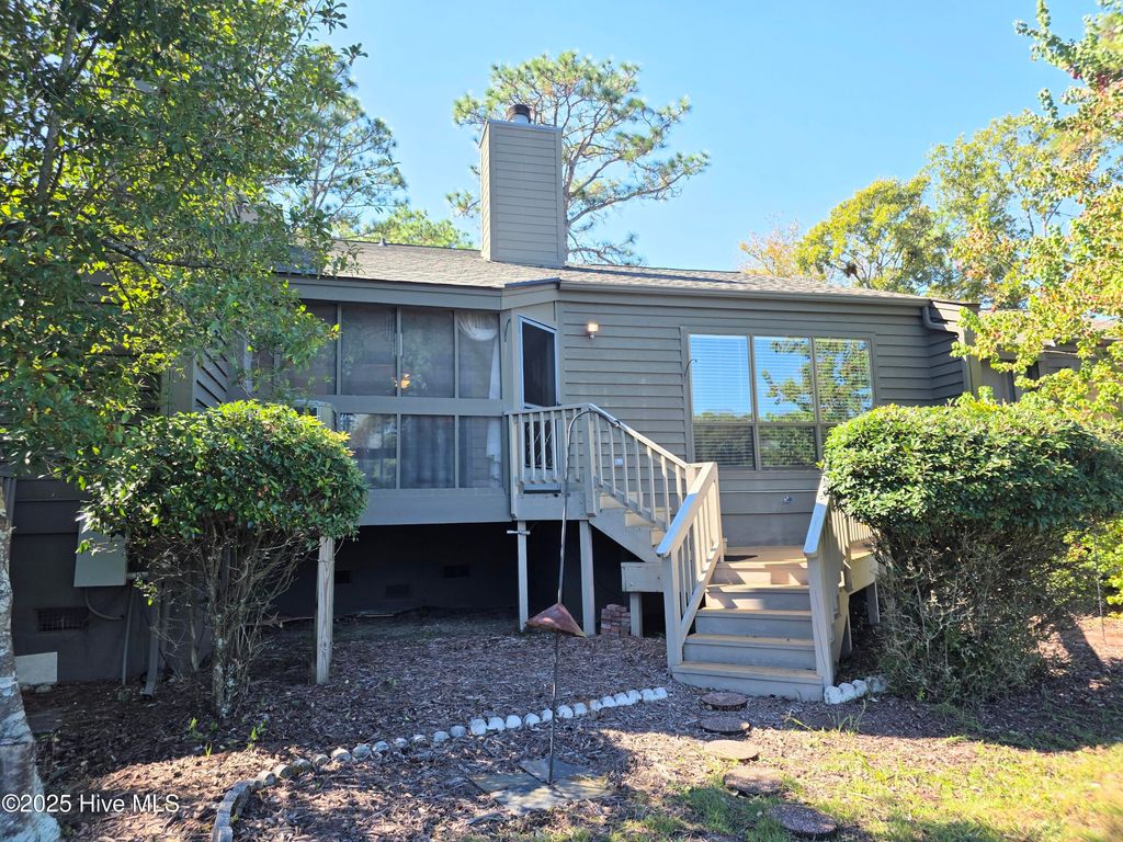 Photo of 7302 Windward Drive, New Bern, NC 28560 (MLS # 100514687)
