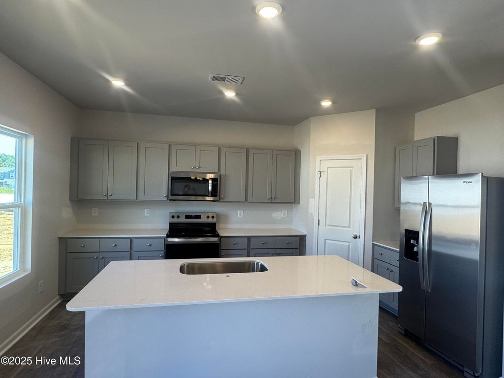 Photo of 222 Keira Ln Nw Ln, Supply, NC 28462 (MLS # 100507185)