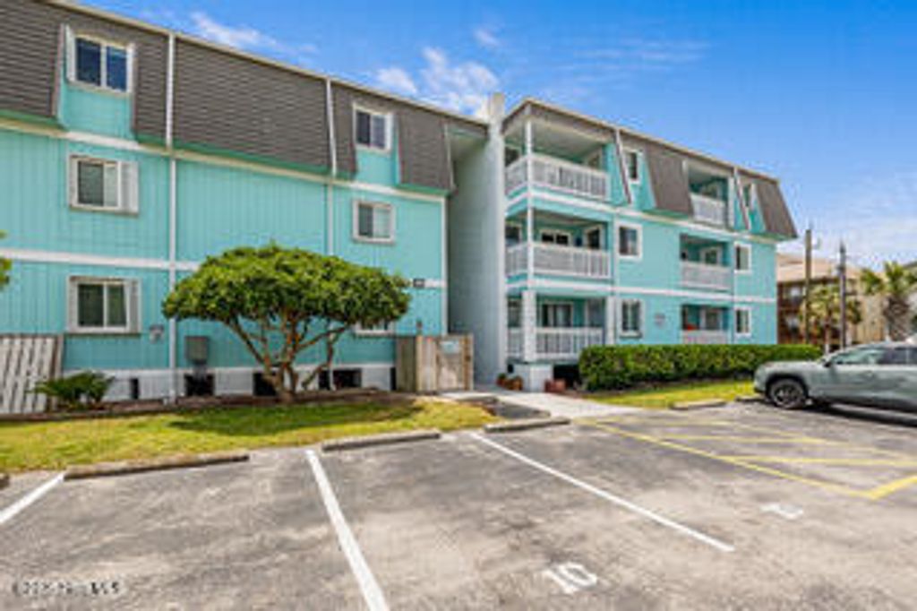 Photo of 918 Carolina Beach Avenue N #Unit 1c, Carolina Beach, NC 28428 (MLS # 100525169)