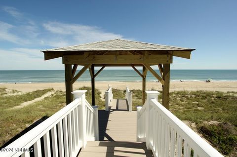 A home in Emerald Isle