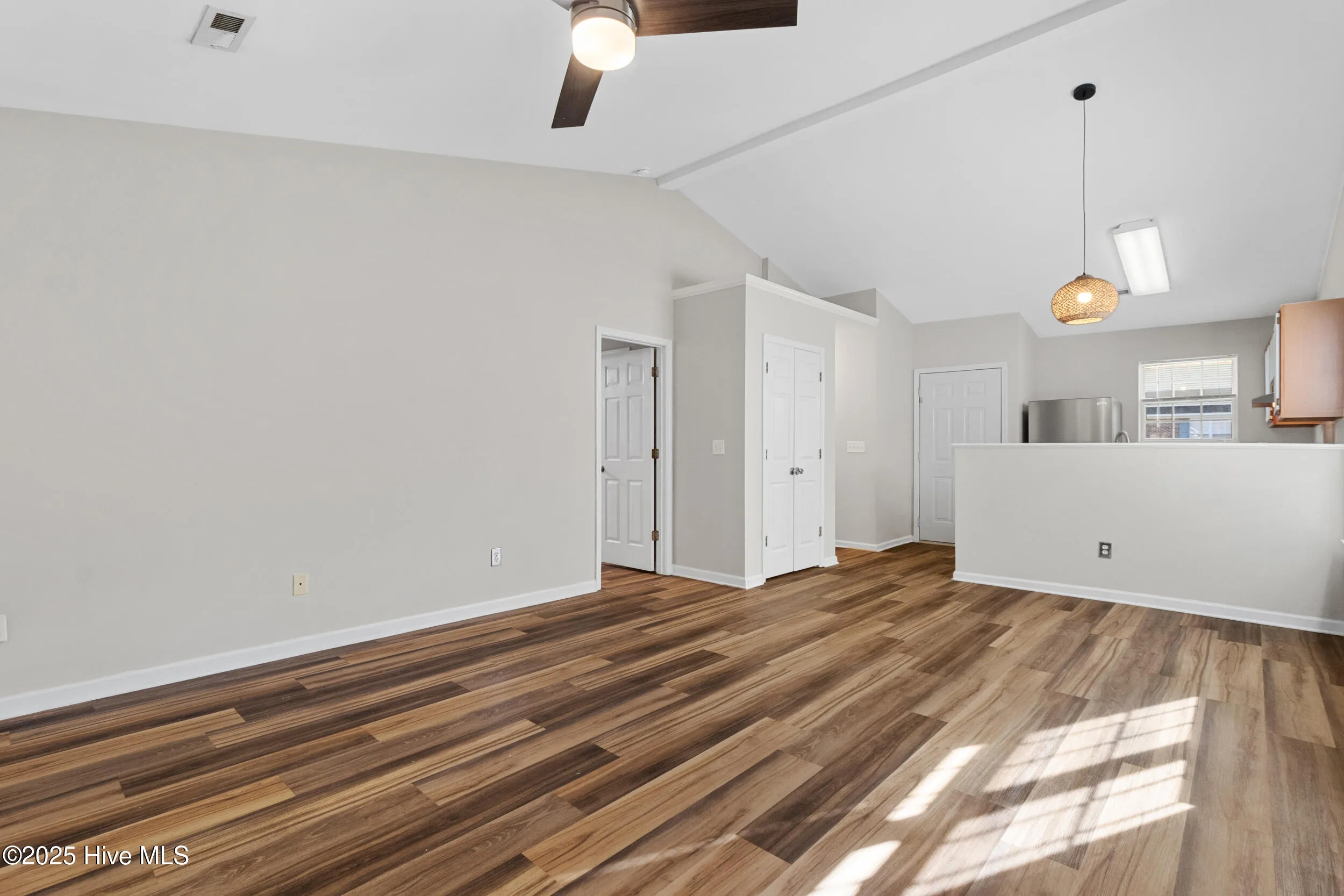 Wilmington, North Carolina 28405, United States, 2 Bedrooms Bedrooms, ,2 BathroomsBathrooms,Residential,Active,224288