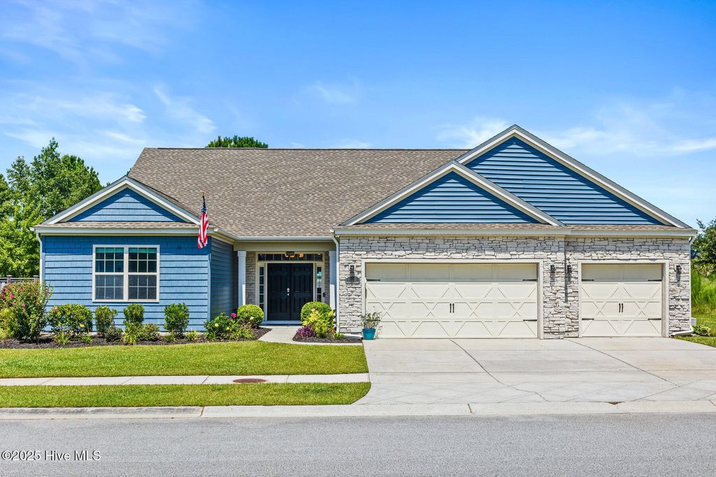 Photo of 195 N Palm Drive, Winnabow, NC 28479 (MLS # 100521080)