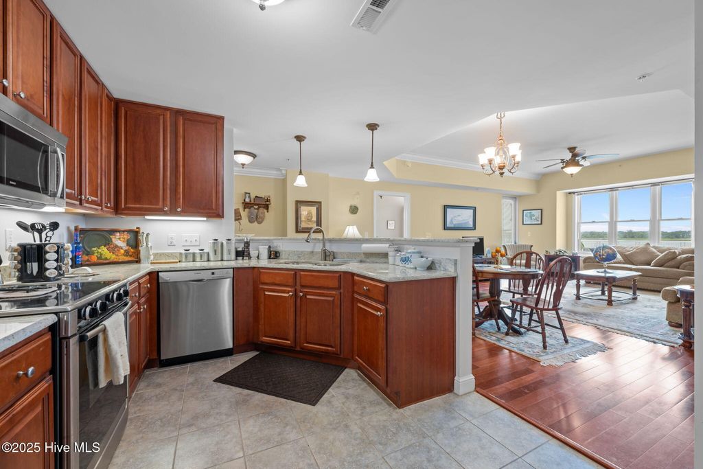 Photo of 107 Sky Sail Boulevard, New Bern, NC 28560 (MLS # 100521613)