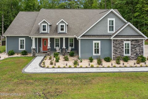 Single Family Residence in Stella NC 913 Wetherington Landing Road.jpg