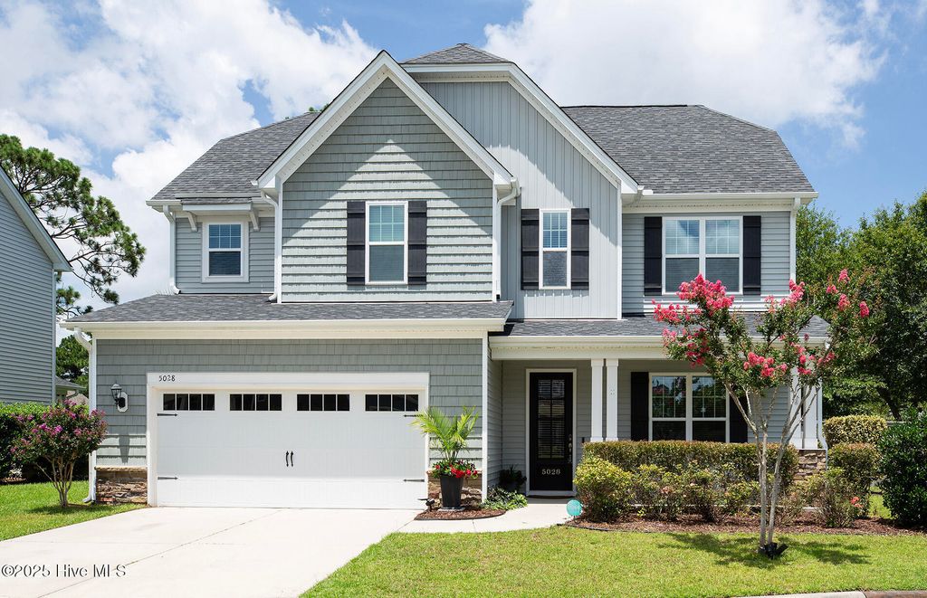 Photo of 5028 Laurenbridge Lane, Wilmington, NC 28409 (MLS # 100517824)