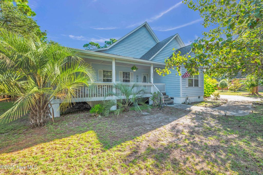 Photo of 3006 Robert Ruark Drive SE, Southport, NC 28461 (MLS # 100528781)
