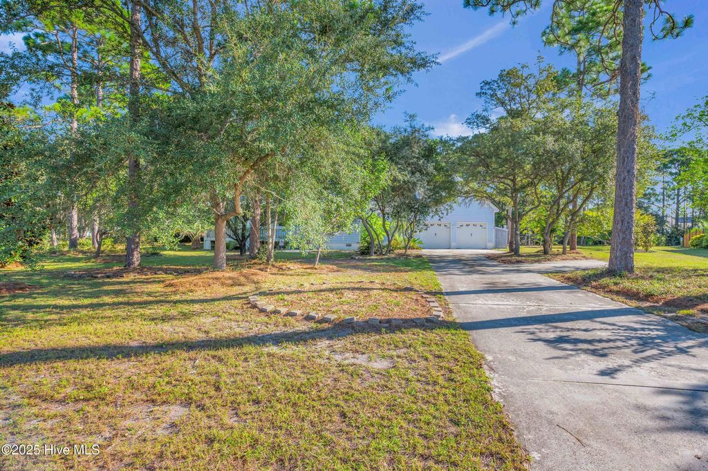 Photo of 3006 Robert Ruark Drive SE, Southport, NC 28461 (MLS # 100528781)