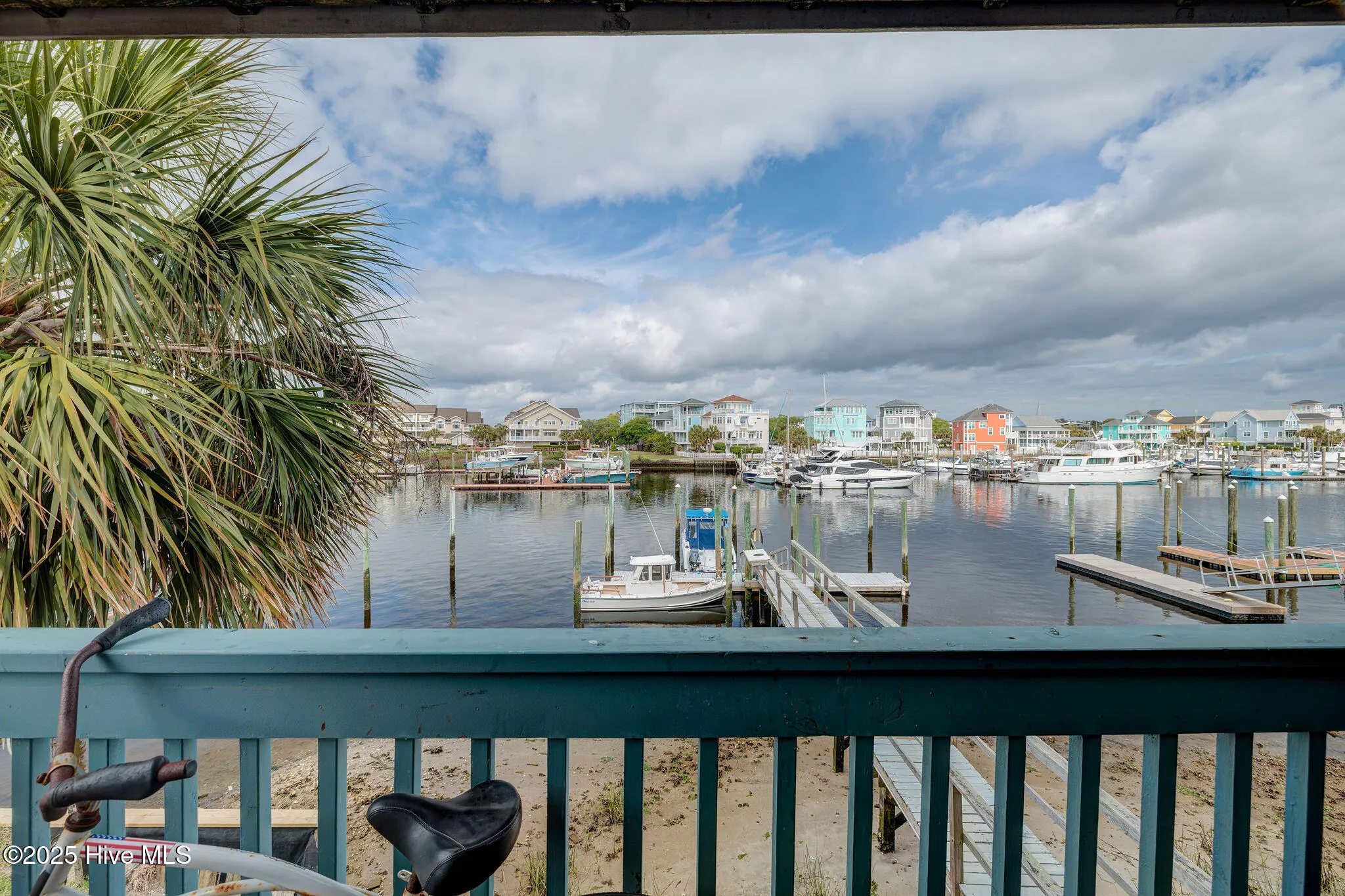 Carolina Beach, North Carolina 28428, United States, 2 Bedrooms Bedrooms, ,2 BathroomsBathrooms,Residential,Active,114118