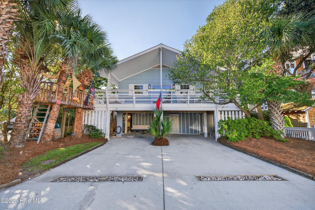 Photo of 13 Myrtle Court, Wrightsville Beach, NC 28480 (MLS # 100527009)
