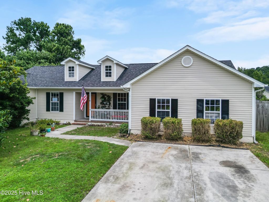 Photo of 411 Spring Drive, Jacksonville, NC 28540 (MLS # 100515616)