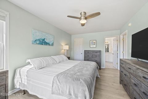 Tiny photo for 1417 N Topsail Drive, Surf City, NC 28445 (MLS # 100534718)