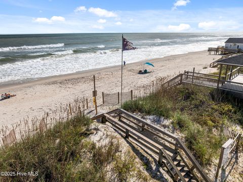 Tiny photo for 1417 N Topsail Drive, Surf City, NC 28445 (MLS # 100534718)