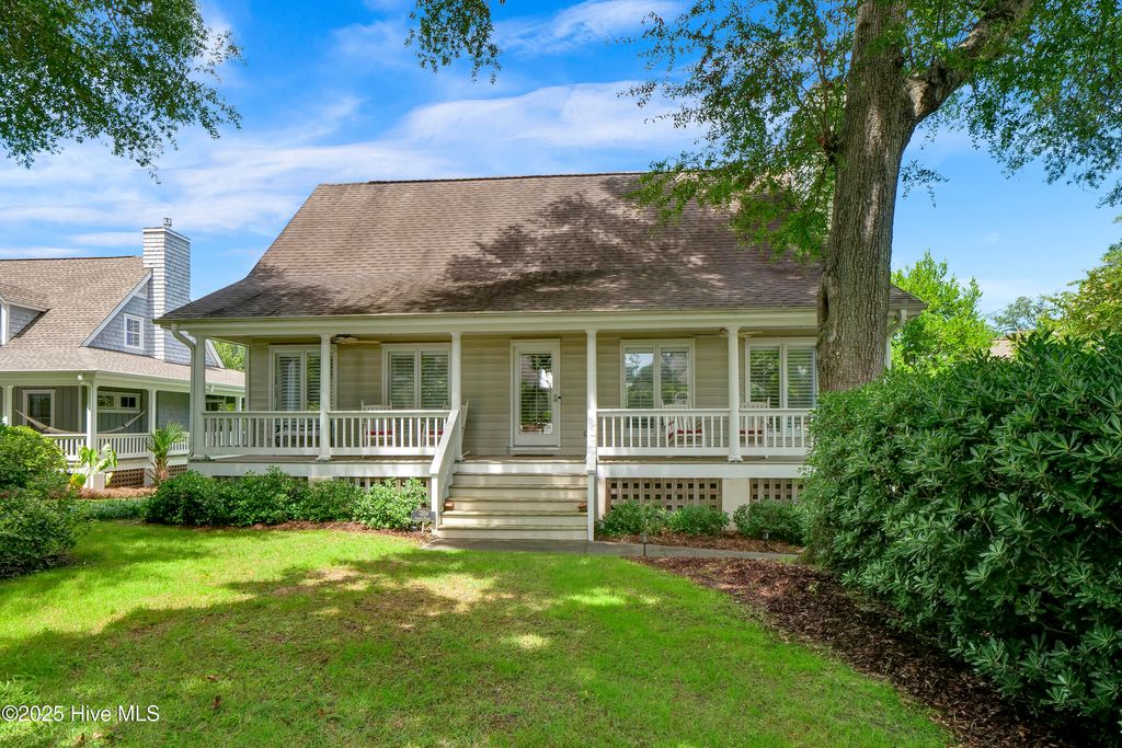 Photo of 7204 Airlie Place, Wilmington, NC 28403 (MLS # 100523957)