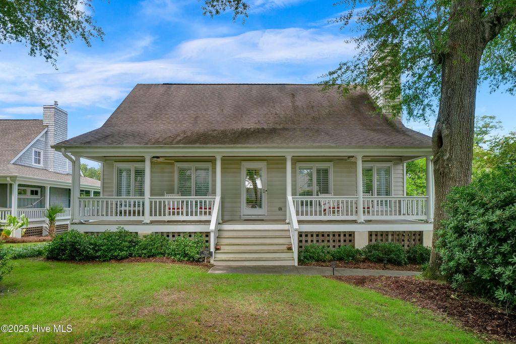 Photo of 7204 Airlie Place, Wilmington, NC 28403 (MLS # 100523957)