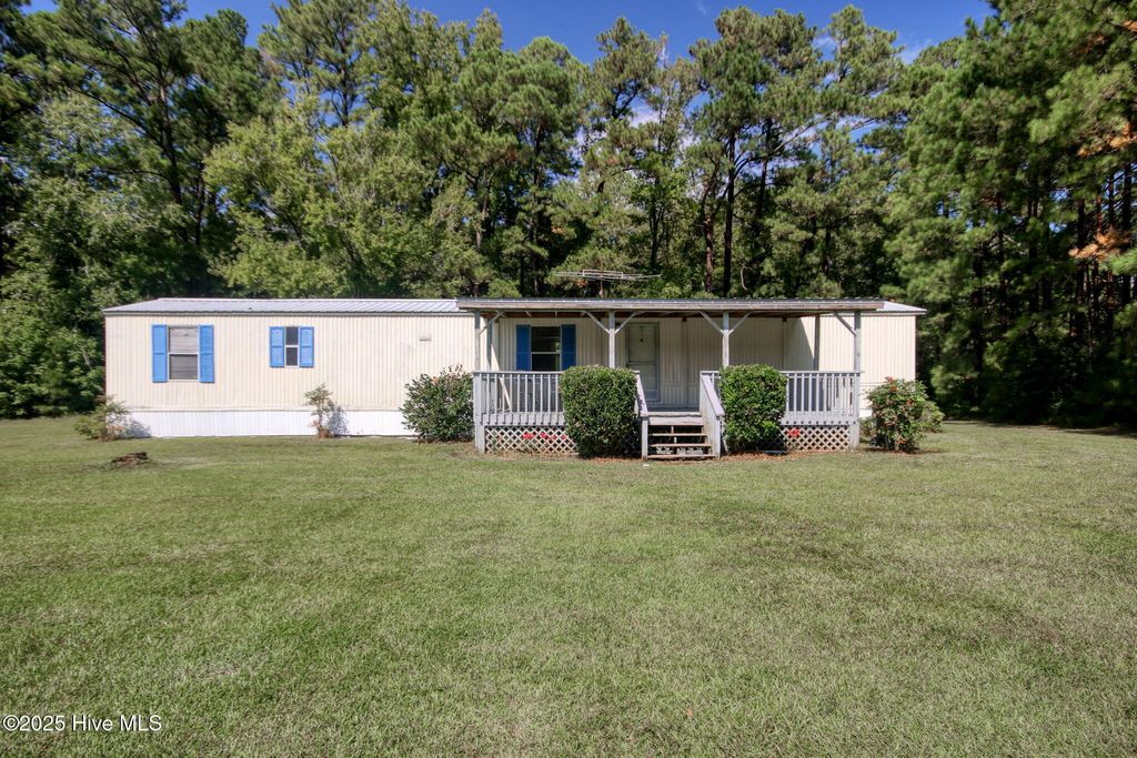 Photo of 6952 Reed Trail NW, Ocean Isle Beach, NC 28469 (MLS # 100533414)