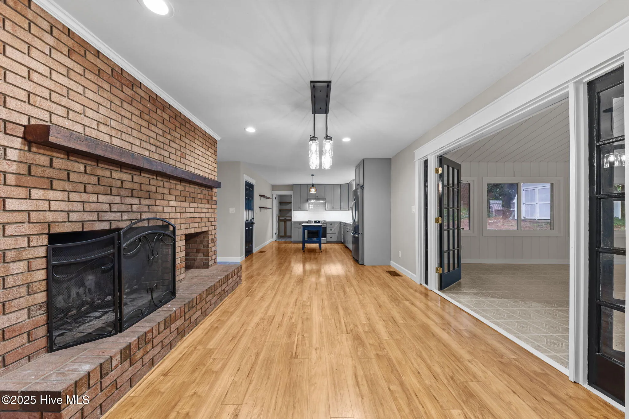 Whispering Pines, North Carolina 28327, United States, 3 Bedrooms Bedrooms, ,2 BathroomsBathrooms,Residential,Active,174428