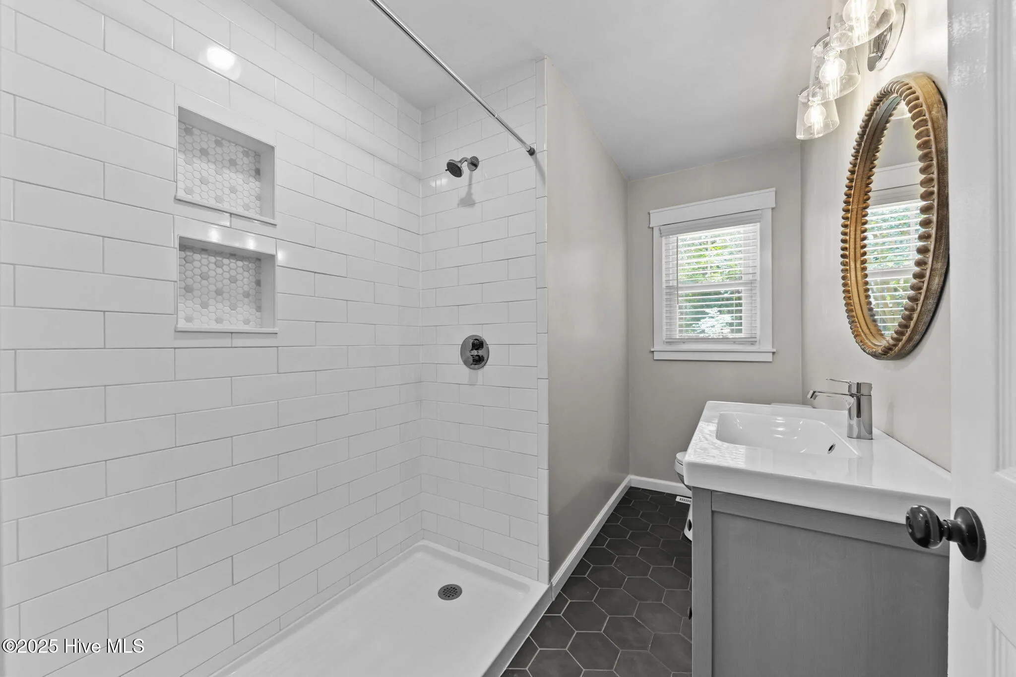 Whispering Pines, North Carolina 28327, United States, 3 Bedrooms Bedrooms, ,2 BathroomsBathrooms,Residential,Active,174428