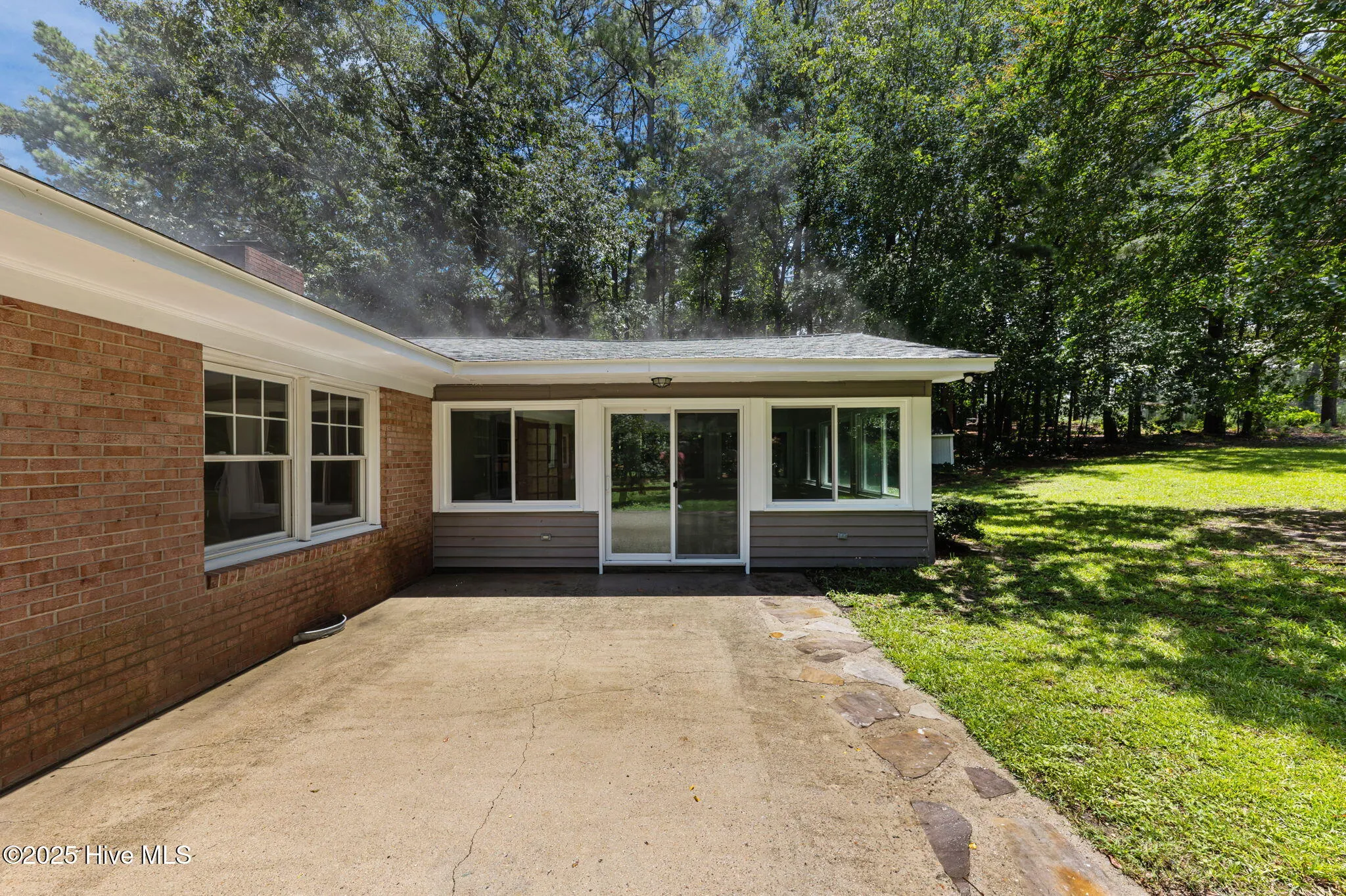 Whispering Pines, North Carolina 28327, United States, 3 Bedrooms Bedrooms, ,2 BathroomsBathrooms,Residential,Active,174428