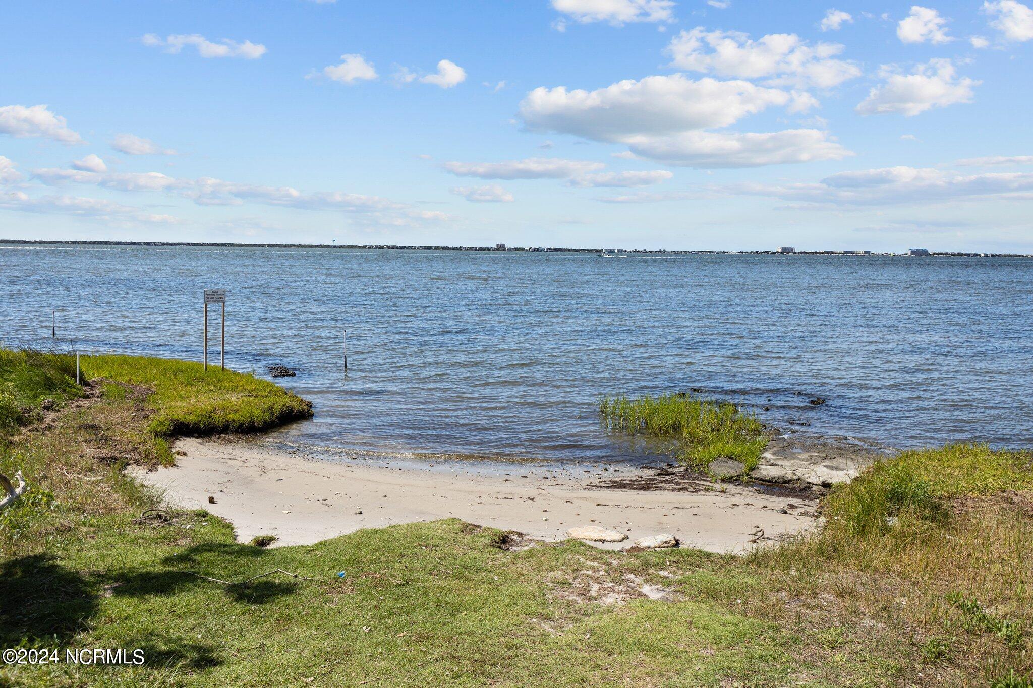 Newport, North Carolina 28570, United States, ,Land,Pending,47698