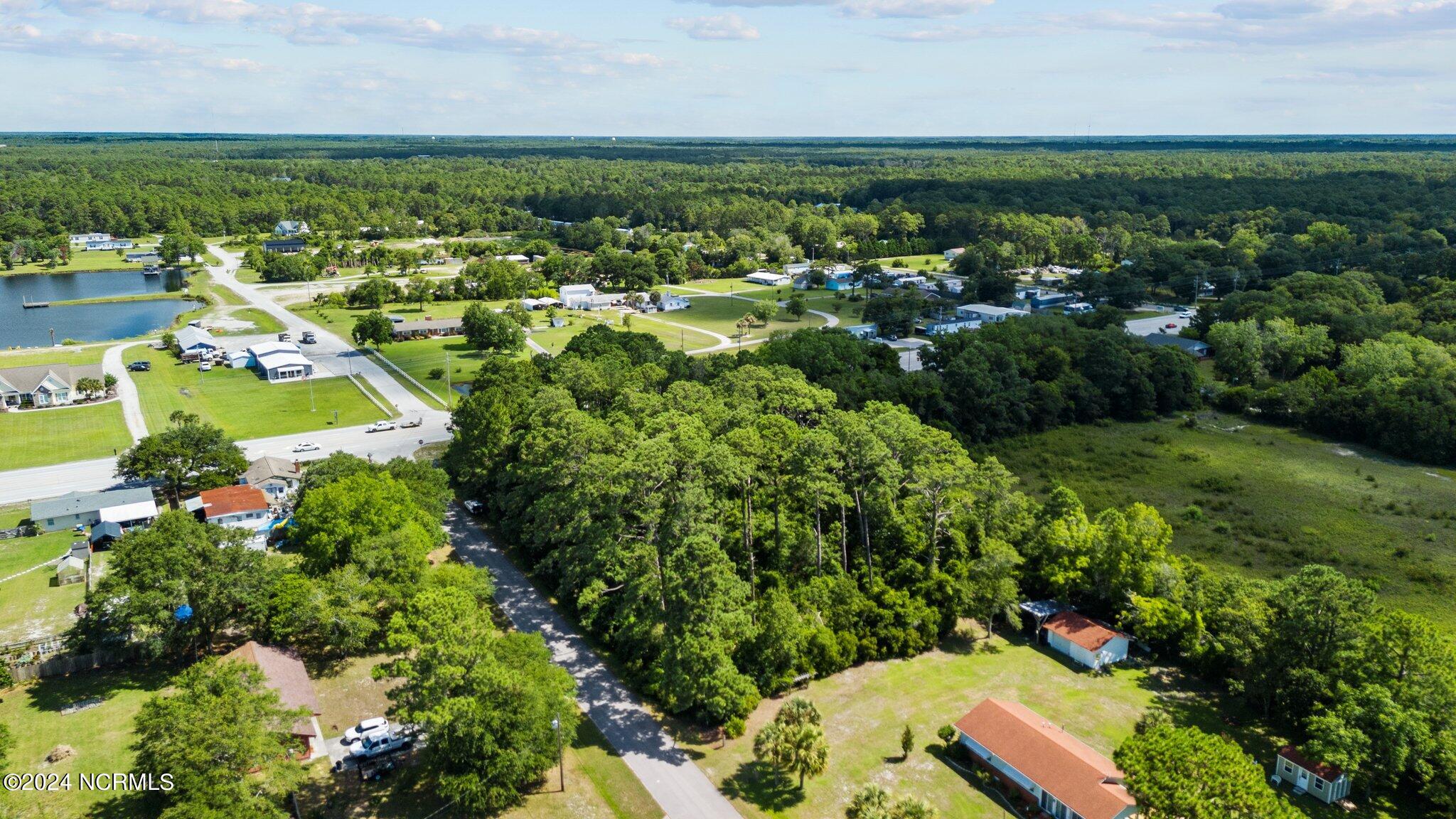 Newport, North Carolina 28570, United States, ,Land,Pending,47698