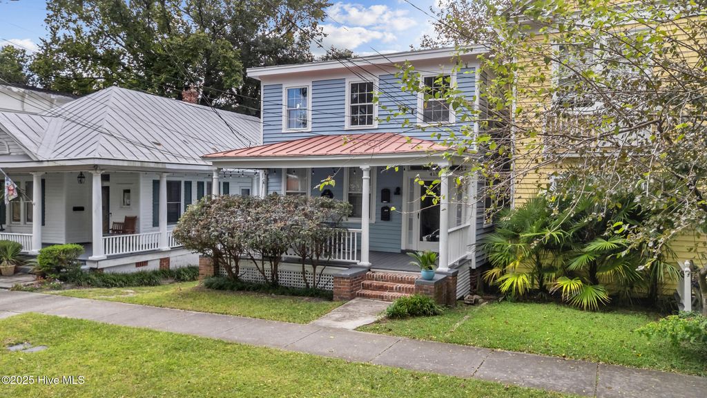 Photo of 418 S 4th Street, Wilmington, NC 28401 (MLS # 100529697)