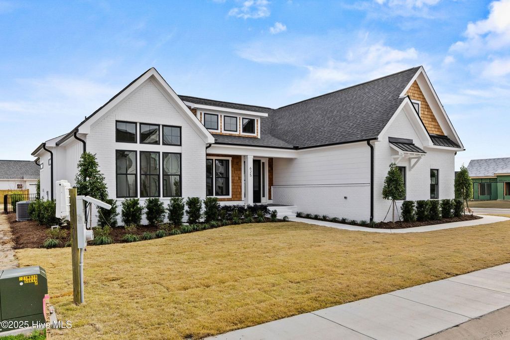 Photo of 625 Waterstone Drive, Wilmington, NC 28411 (MLS # 100542850)