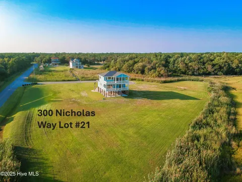 MLS: 100487531
