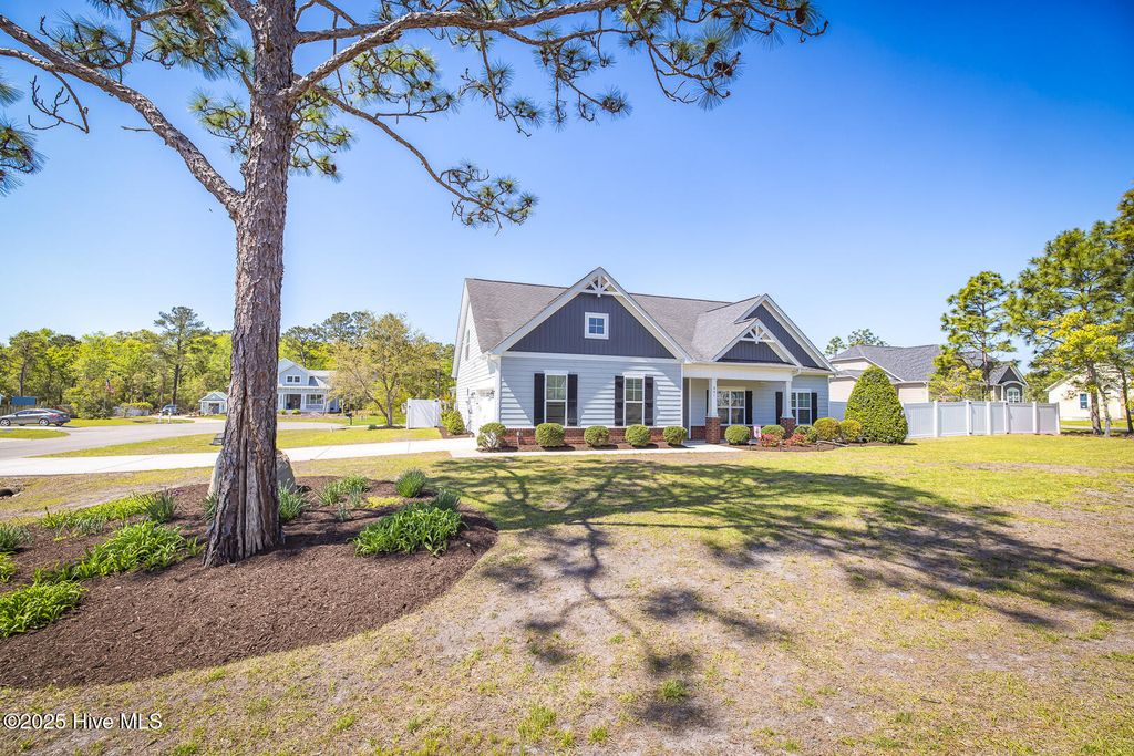 Photo of 361 Scrub Oaks Drive, Hampstead, NC 28443 (MLS # 100502138)