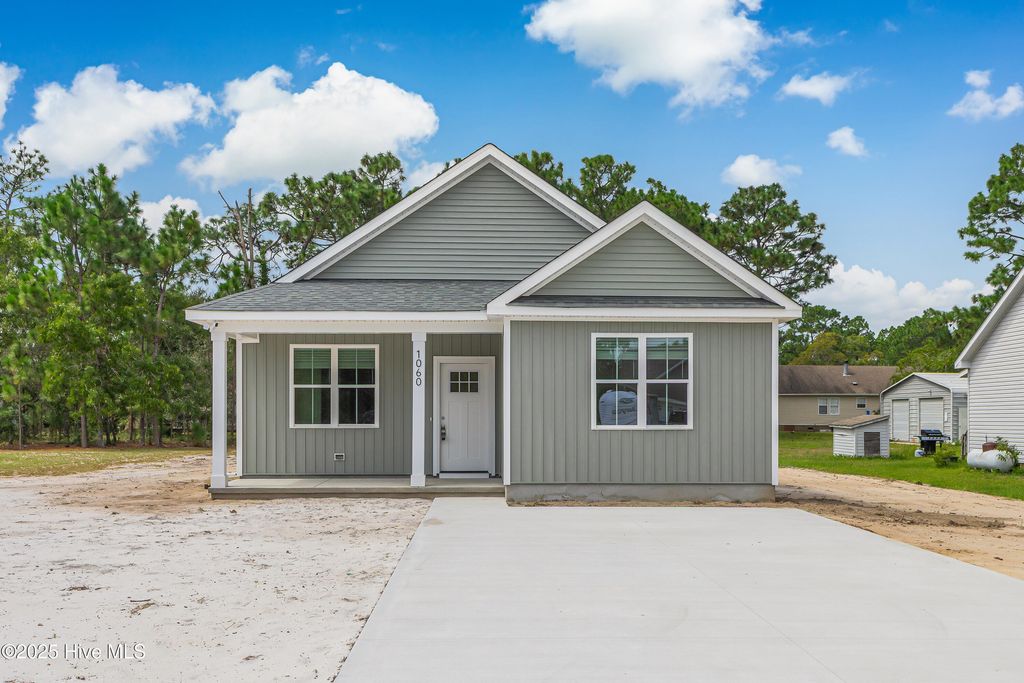 Photo of 1060 Springdale Road, Southport, NC 28461 (MLS # 100527527)