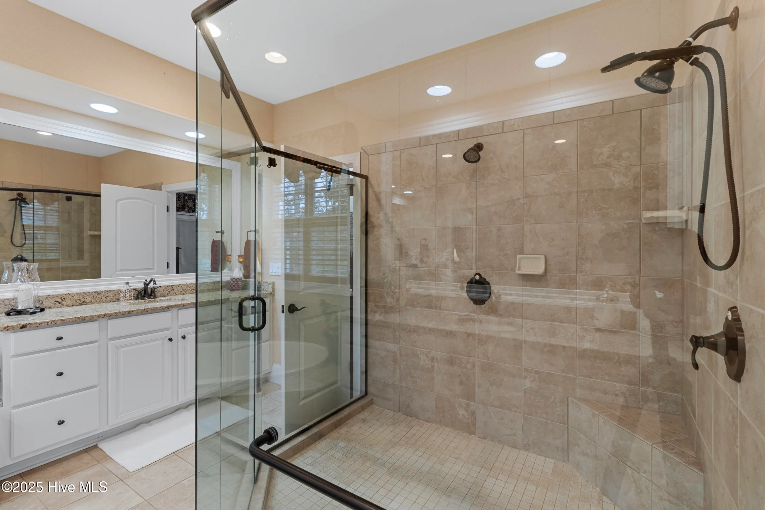 Leland, North Carolina 28451, United States, 4 Bedrooms Bedrooms, ,3 BathroomsBathrooms,Residential,Active,19980