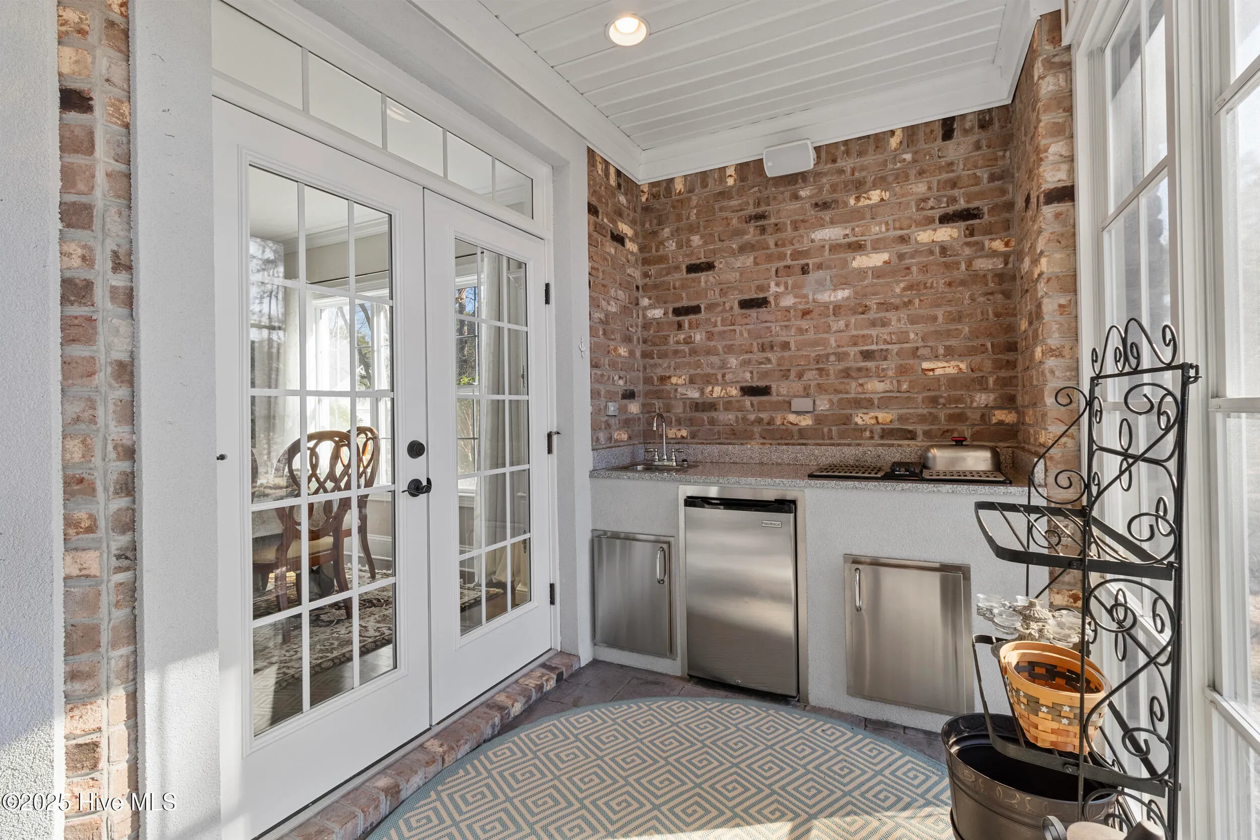 Leland, North Carolina 28451, United States, 4 Bedrooms Bedrooms, ,3 BathroomsBathrooms,Residential,Active,19980